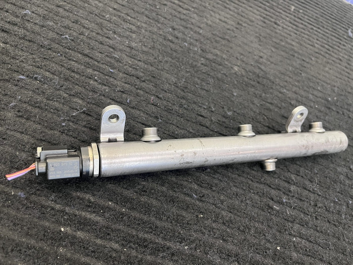 2010-2022 Mercedes-Benz Sprinter OM642 Right Fuel Rail OEM A6420703095 - eBay image 4