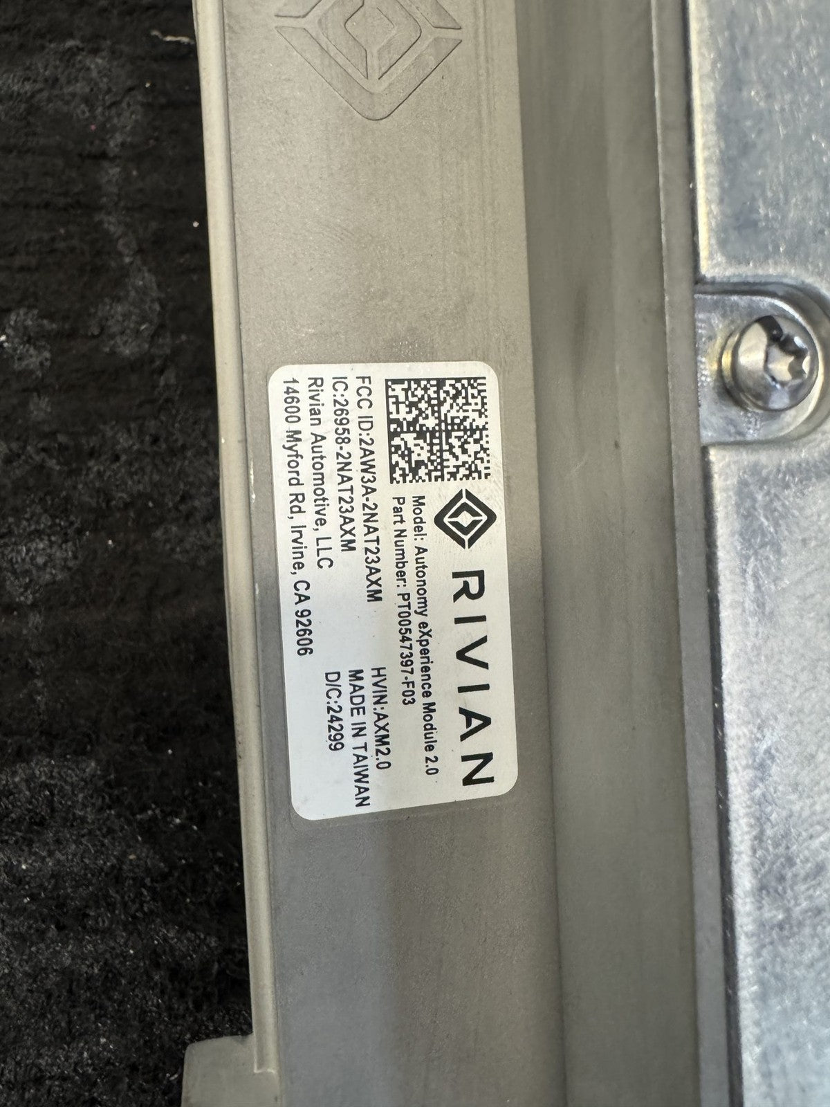 2025-2026 Rivian R1T R1S Gen 2 Axm 2.0 Autonomy Module OEM PT00547397-F03 - eBay image 6