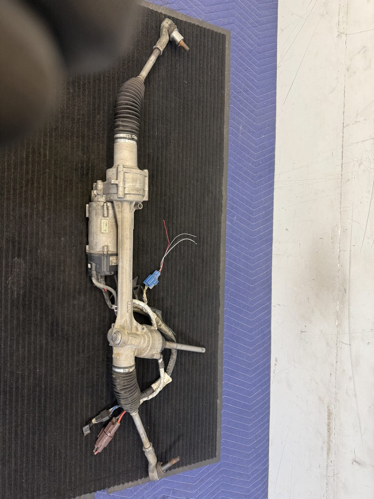 2017-2019 Land Rover Discovery Sport Electric Steering Rack OEM HK723200AB - eBay image 1