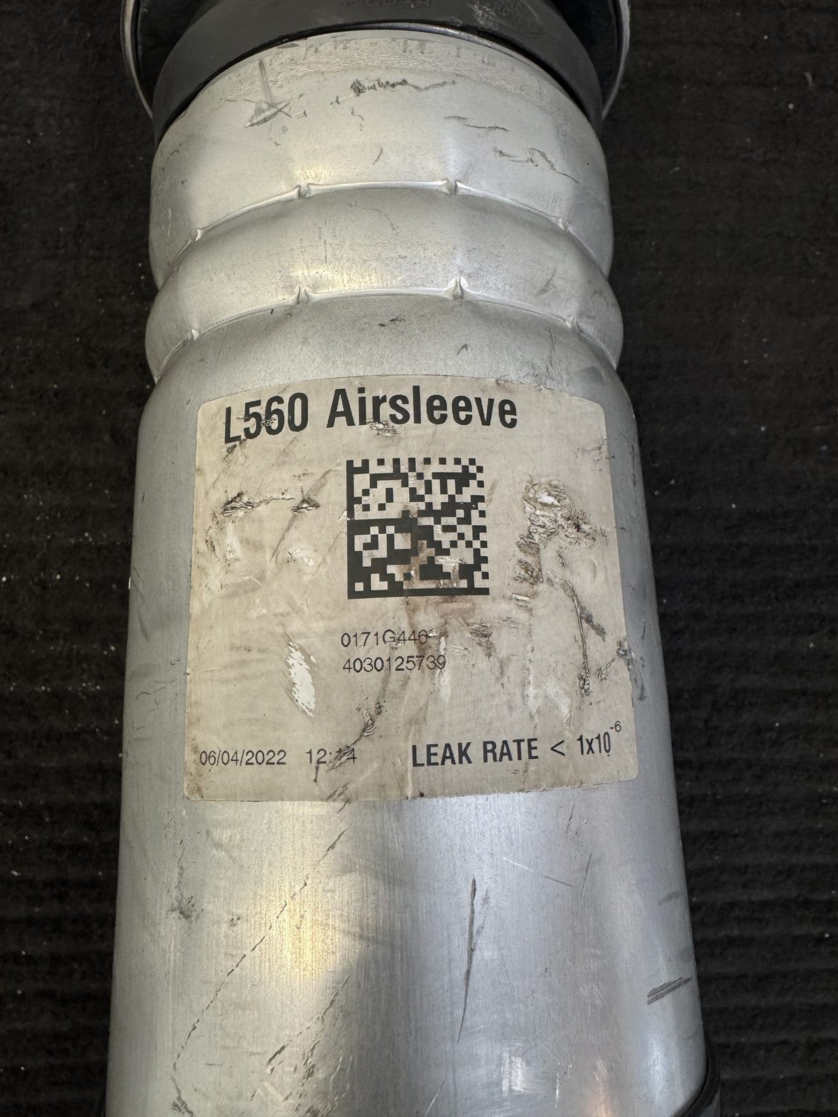 2018-2020 Range Rover Velar L560 Front Left Air Strut OEM J8A2-3C285-Ac - eBay image 2