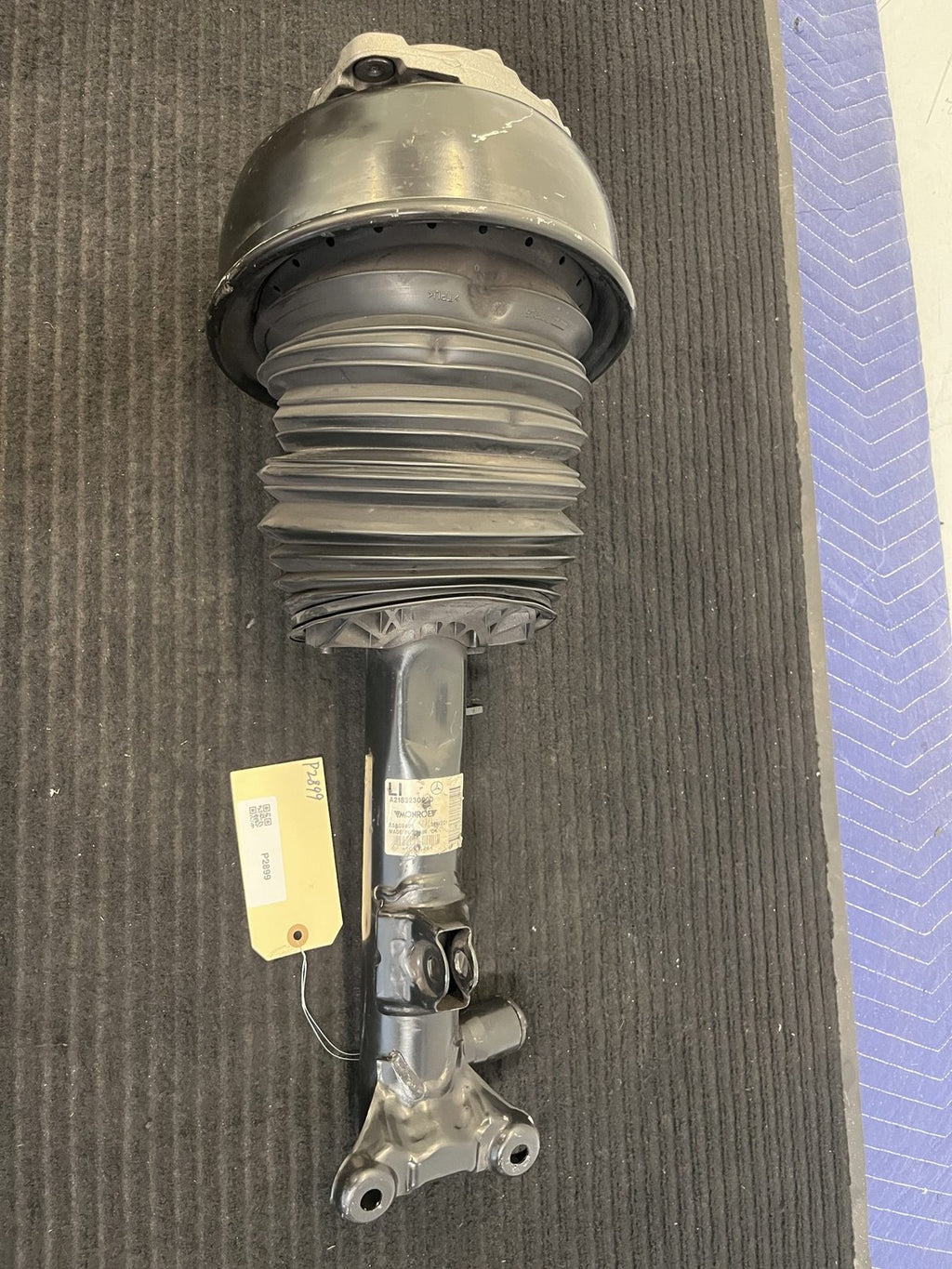 2012-2018 Mercedes-Benz CLS550 C218 Front Left Air Suspension Strut OEM A2183206513 - eBay image 1