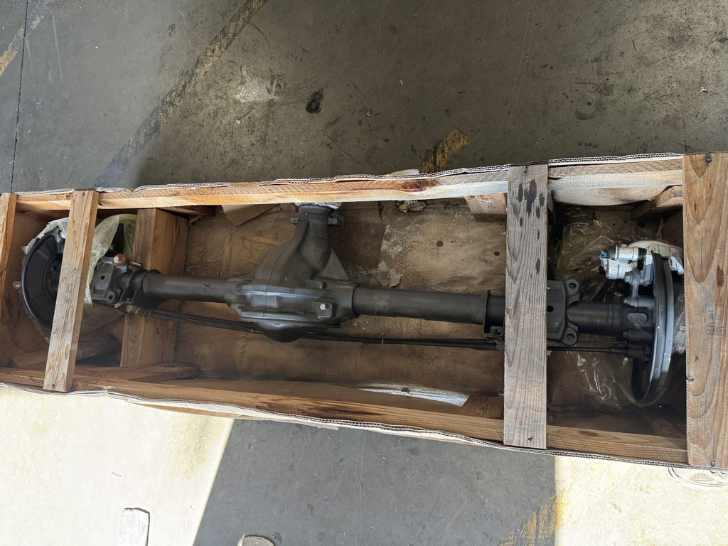 2021-2022 Mercedes-Benz Sprinter 2500 4x4 3.923 Rear Axle OEM A9073504700 - eBay image 8