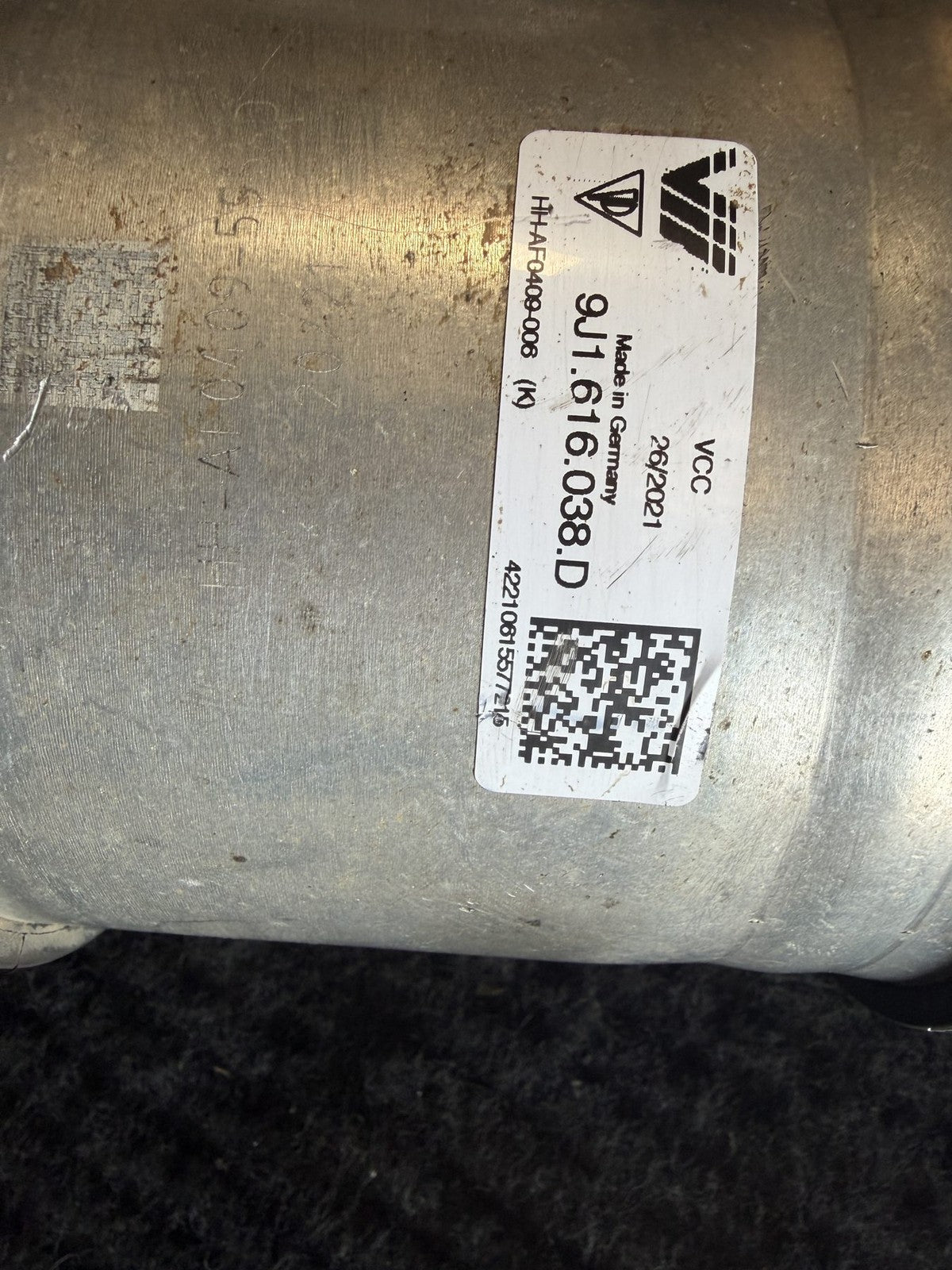 2020-2023 Porsche Taycan Front Right Air Suspension Strut OEM 9J1616038D - eBay image 3