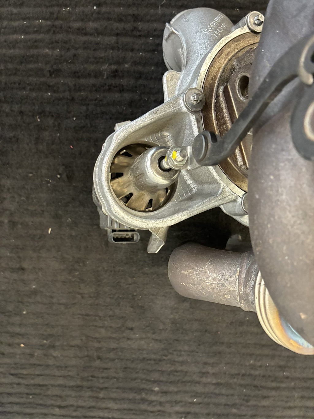 2016-2020 BMW 340i 440i M240i 540i 740i 3.0L B58 Turbo OEM 11657643147 - eBay image 9