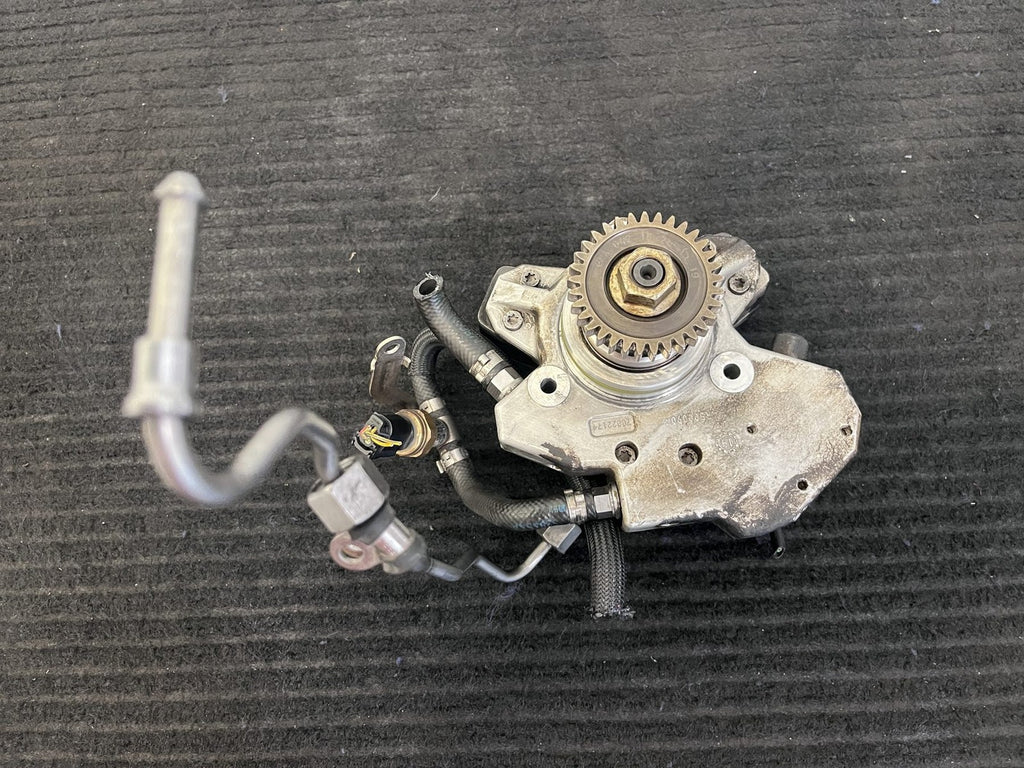 2010-2022 Mercedes-Benz Sprinter OM642 High Pressure Fuel Pump OEM A6420701101 - eBay image 4