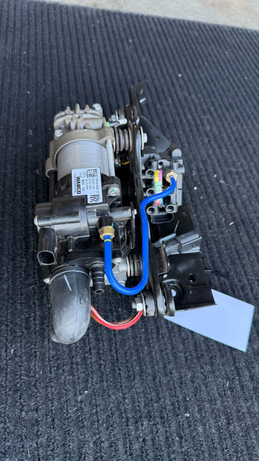 Rolls-Royce Air Suspension Compressor Pump OEM 37205A1ACB0-01 WABCO - eBay image 5