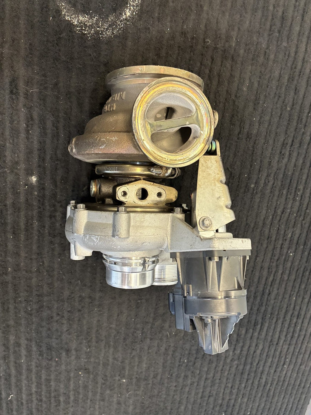 2018-2024 BMW M5 M8 X5M X6M 4.4L Left Turbocharger OEM 11657852373 - eBay image 6