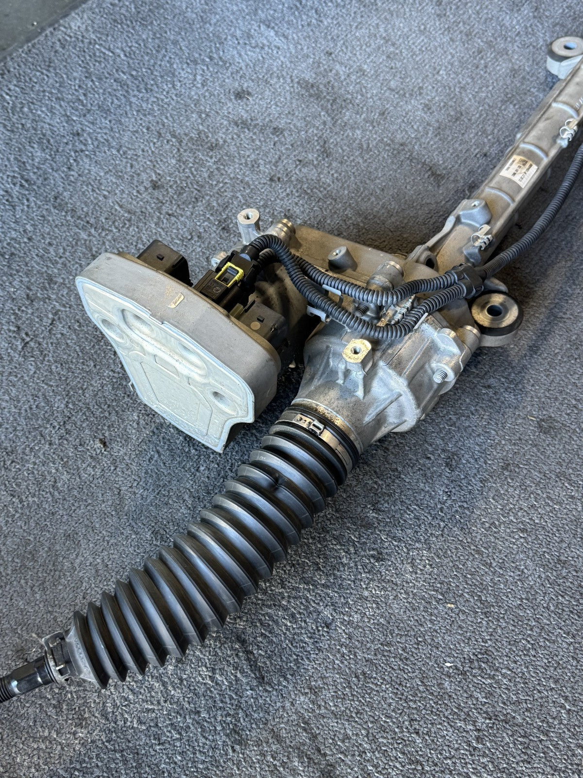 2021Jaguar F-Pace Range Rover Velar Electric Steering Rack Pinion OEM L8A23200AD - eBay image 8