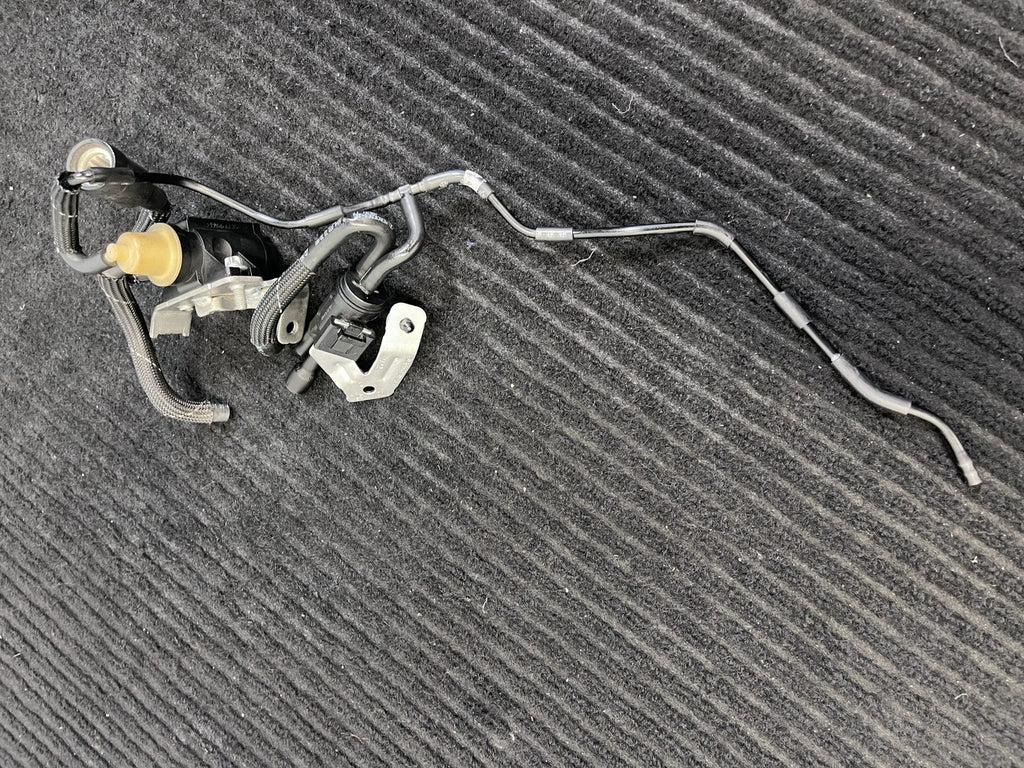 Mercedes-Benz Turbo Vacuum Solenoid Valves Lines OEM A0001532000 A0005003201 - eBay image 8
