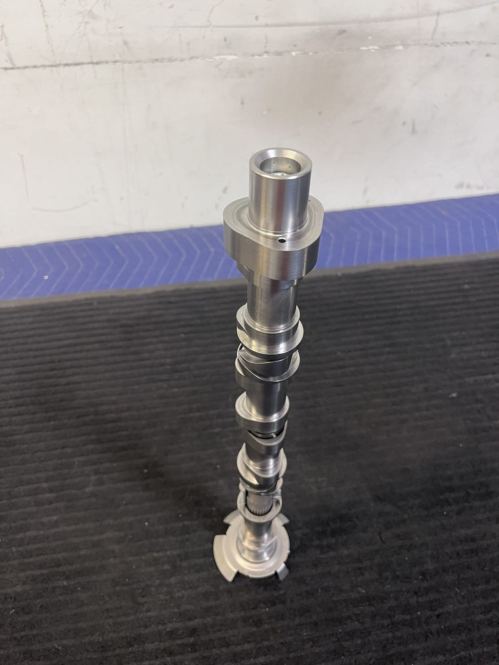 2014-2019 Mercedes-Benz CLA250 2015-2020 GLA250 Intake Camshaft OEM A2700510139 - eBay image 2