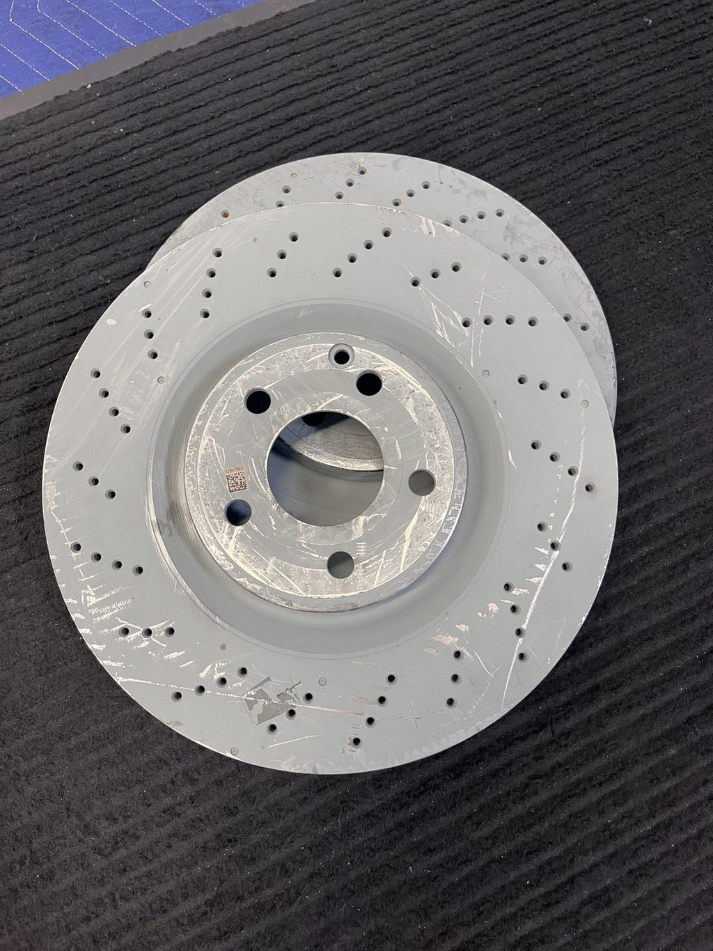 2015-2017 Mercedes-Benz CLS400 C218 Front Drilled Brake Rotors Pair OEM A2184210412 - eBay image 4