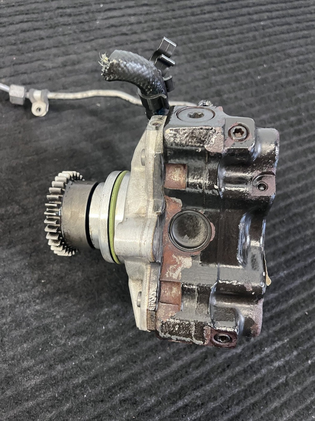 2010-2022 Mercedes-Benz Sprinter OM642 High Pressure Fuel Pump OEM A6420701101 - eBay image 6