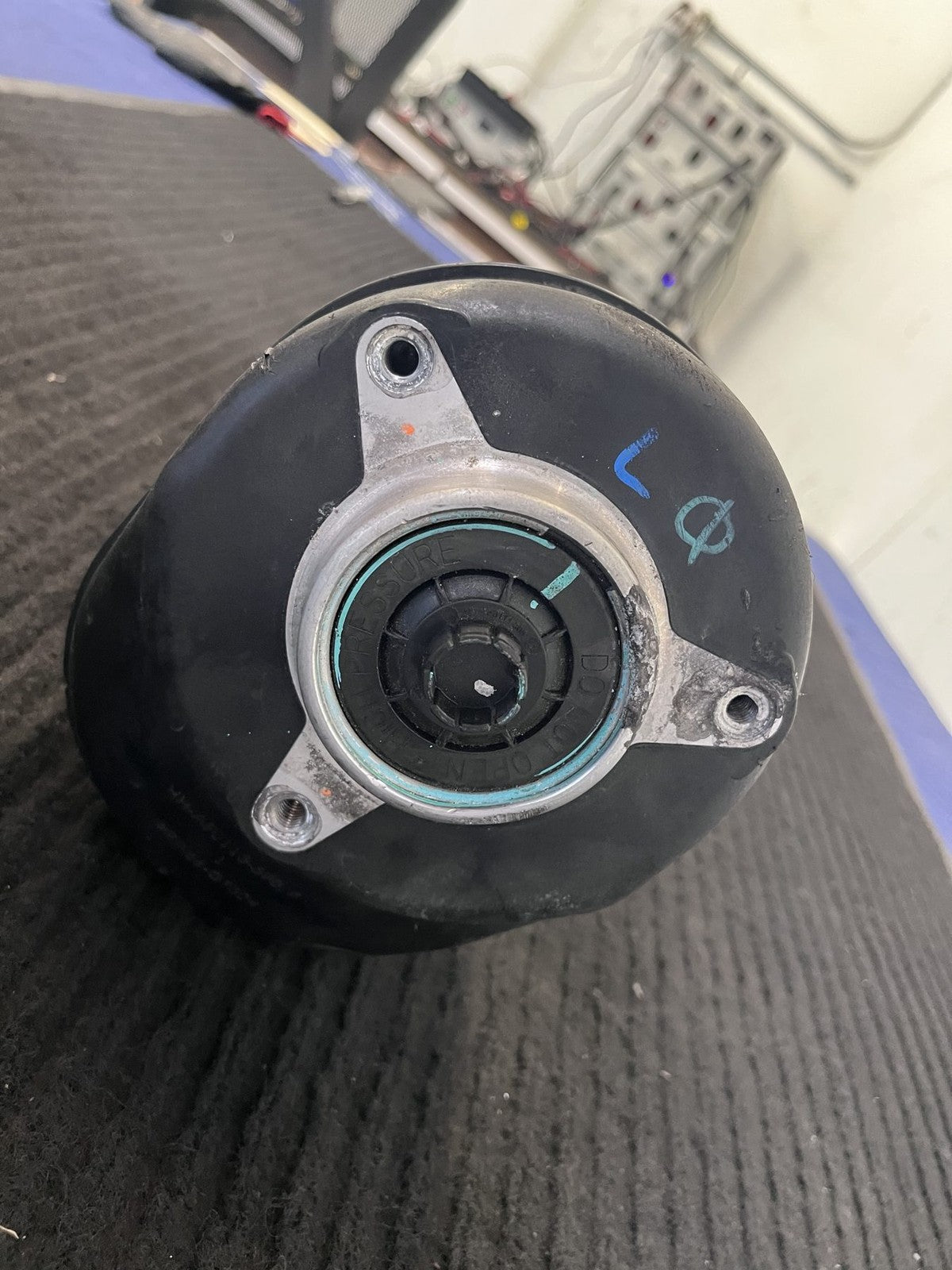 2019-2025 BMW X5 G05 Front Right Air Suspension Strut OEM 37106892426 - eBay image 8