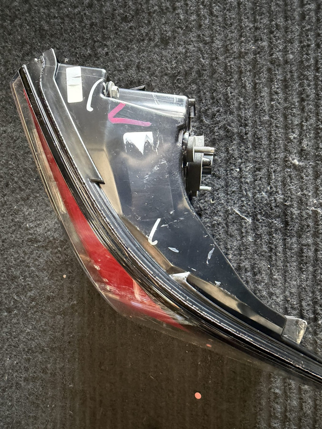 2016-2020 Tesla Model X Rear Right Tail Light Assembly OEM 1034333/ 1034335 - eBay image 6