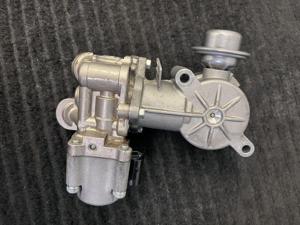 2012-2015 Mercedes-Benz C250 SLK250 M271 High Pressure Fuel Pump OEM A2710703701 - eBay image 9