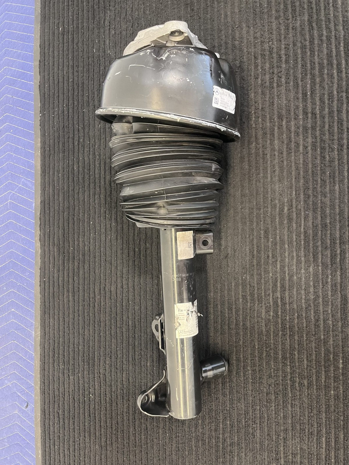 2012-2018 Mercedes-Benz CLS550 CLS400 CLS63 Front Rh Airmatic Strut OEM A2183206613 - eBay image 11