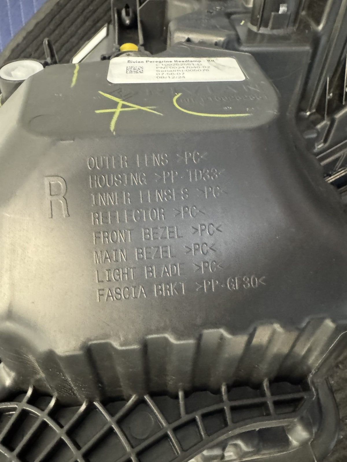 2025-2026 Rivian R1T R1S Right Dynamic LED Headlight OEM C100252551-D - eBay image 5
