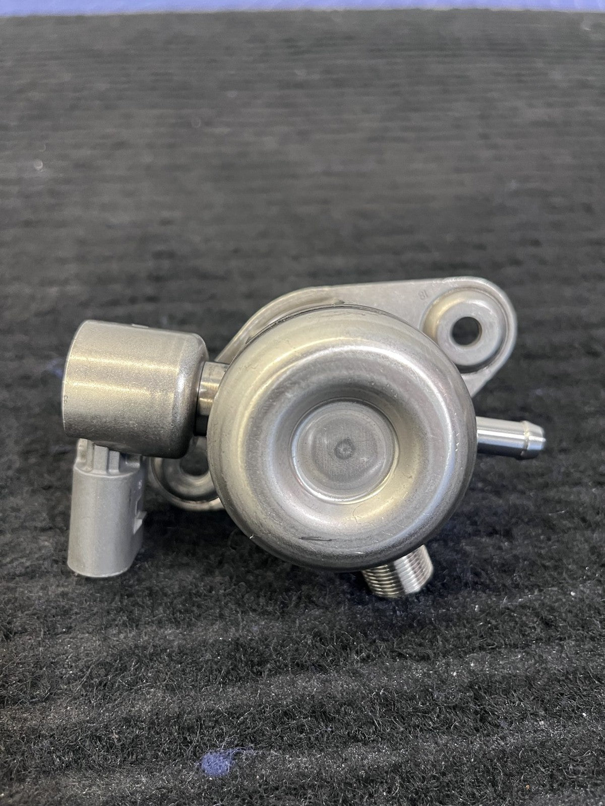 2015-2019 Mercedes-Benz C300 GLC300 E300 High Pressure Fuel Pump OEM A2740700501 - eBay image 7