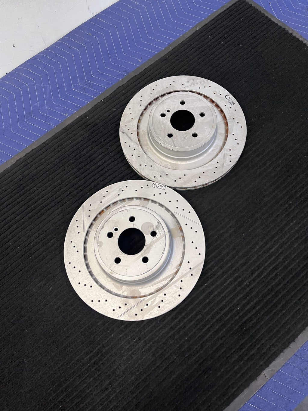 2010-2018 Mercedes-Benz E63 CLS63 AMG Rear Drilled Brake Rotors Pair OEM A2124230412 - eBay image 4