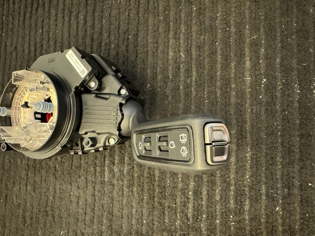 2025 Rivian R1S Gen 2 Steering Column Clockspring Switch OEM PT00608015-E - eBay image 5