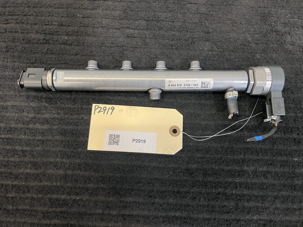 2023-2024 Mercedes-Benz Sprinter OM654 2.0 Diesel Fuel Rail OEM A6540700195 - eBay image 1