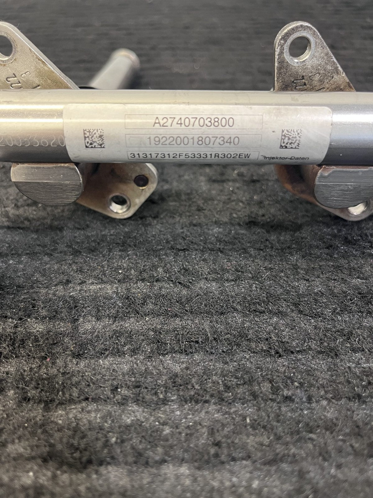 2015-2019 Mercedes-Benz C300 GLC300 E300 Fuel Rail 2 Injectors OEM A2740703800 - eBay image 2