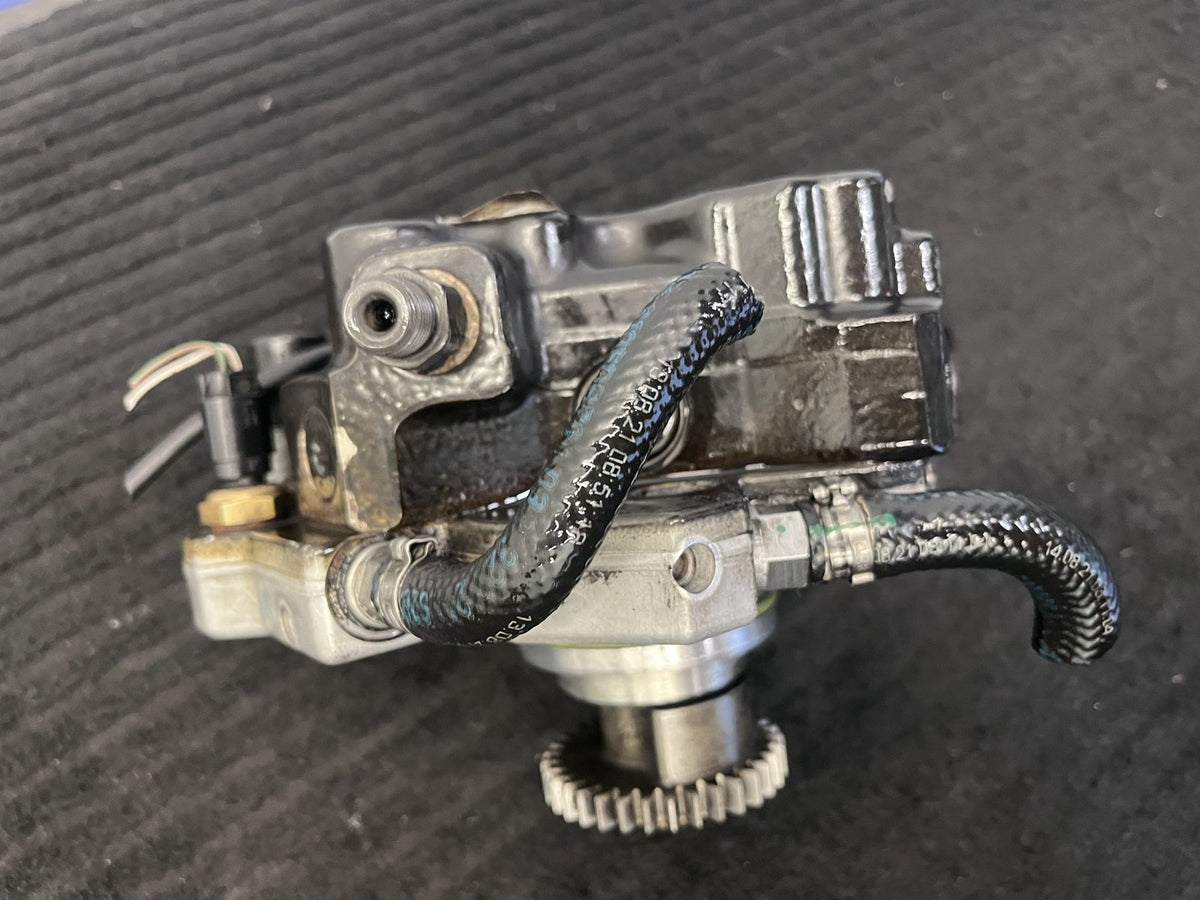 2010-2022 Mercedes-Benz Sprinter OM642 High Pressure Fuel Pump OEM A6420701101 - eBay image 3