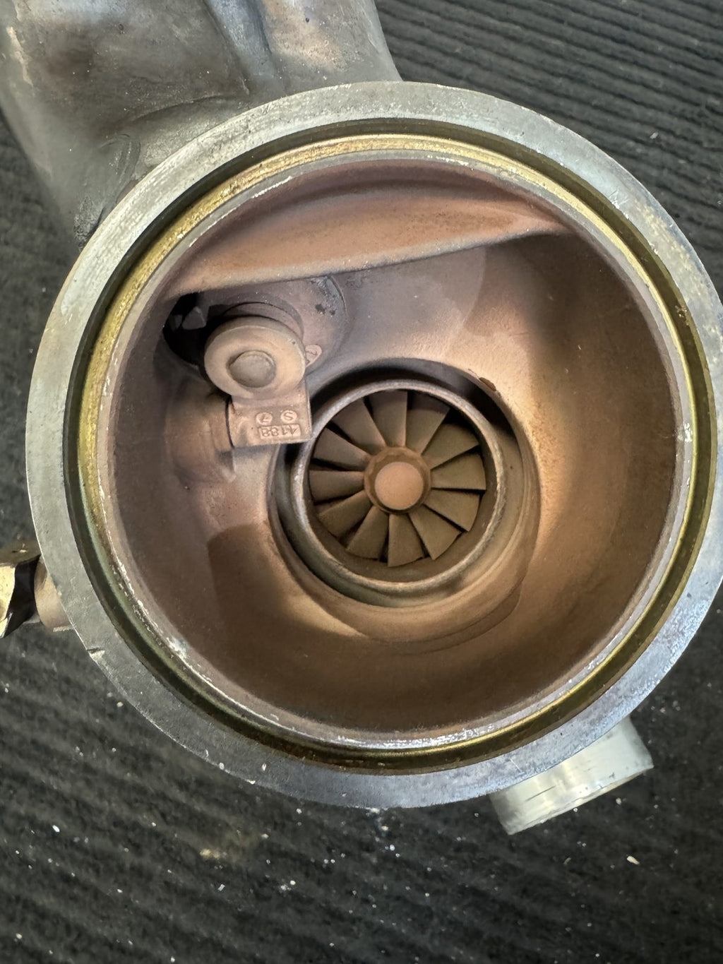 2015-2024 Volvo S60 S90 V60 V90 XC60 XC90 2.0L Turbocharger OEM 31459815 - eBay image 6