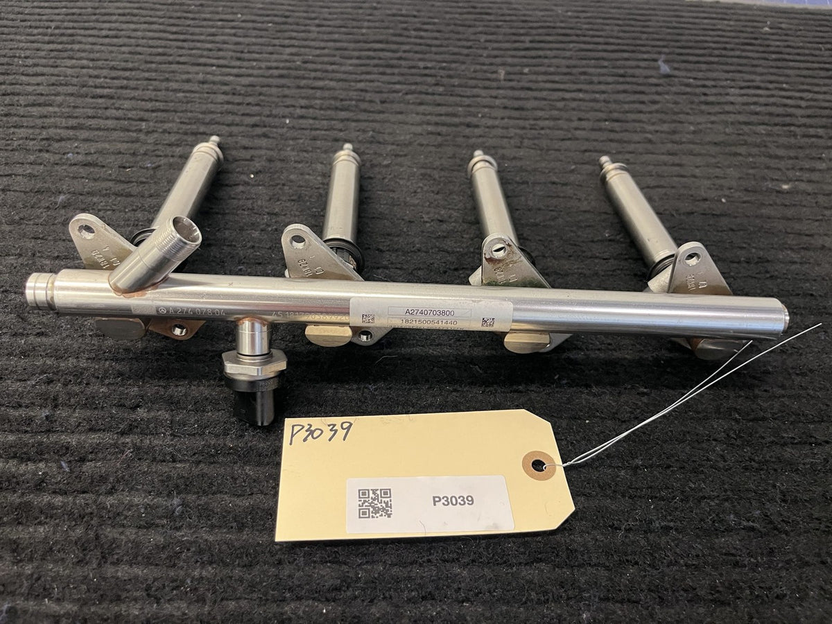 2015-2019 Mercedes-Benz C300 GLC300 E300 Fuel Rail 4 Injectors OEM A2740703800 - eBay image 1