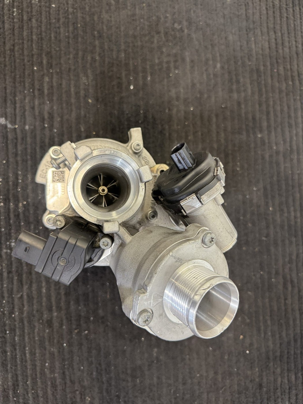2017-2021 Audi A3 Volkswagen Tiguan 2.0L Turbocharger OEM 06K145061B - eBay image 3
