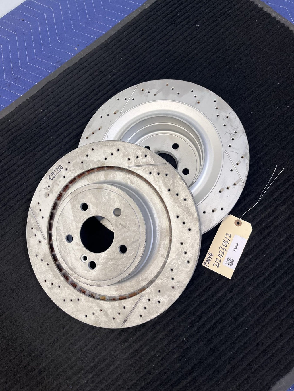2010-2018 Mercedes-Benz E63 CLS63 AMG Rear Drilled Brake Rotors Pair OEM A2124230412 - eBay image 1