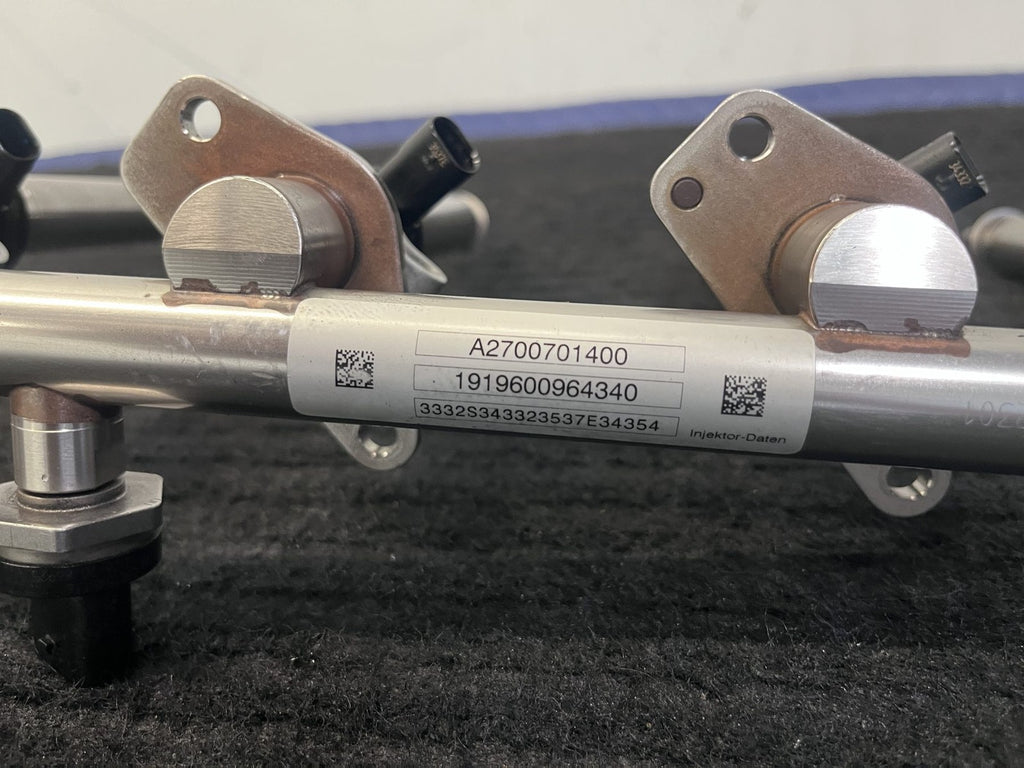 2014-2020 Mercedes-Benz CLA250 GLA250 Fuel Rail 4 Injectors OEM A2700701400 - eBay image 2