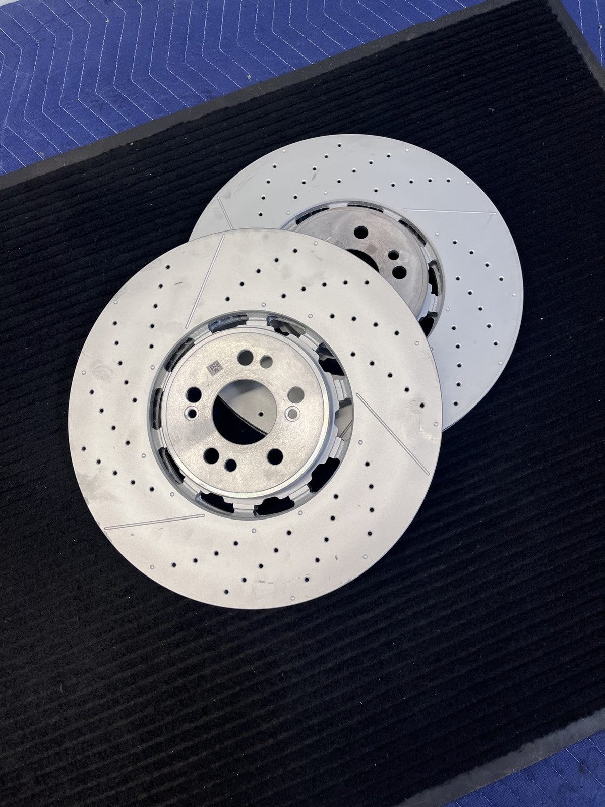 2021-2025 Mercedes-Benz GLE53 GLE63 GLS63 AMG Front Rotors Pair OEM A1674213600 - eBay image 6