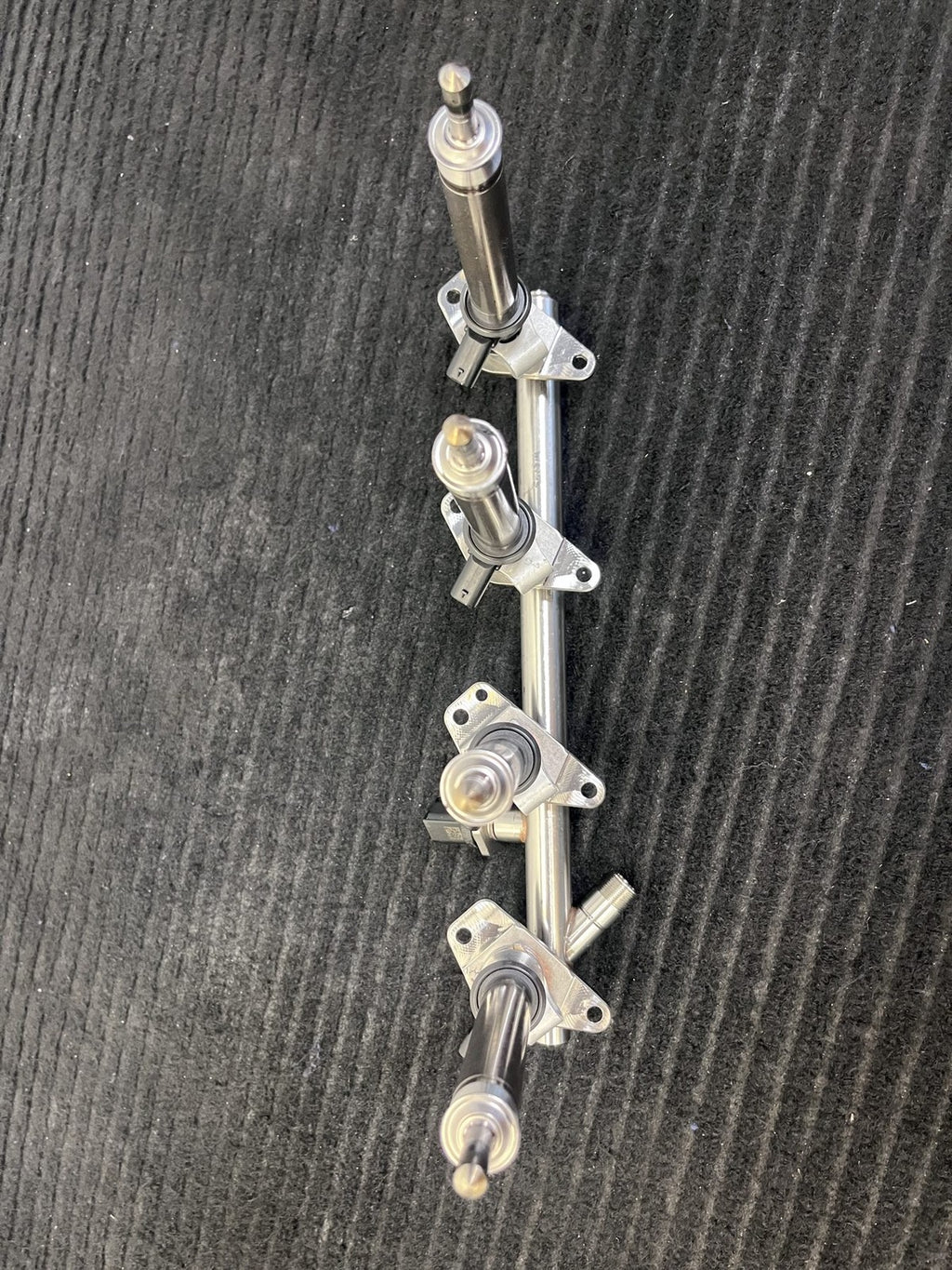 2019-2023 Mercedes-Benz C300 GLC300 E350 Fuel Rail 4 Injectors OEM A2640701000 - eBay image 4