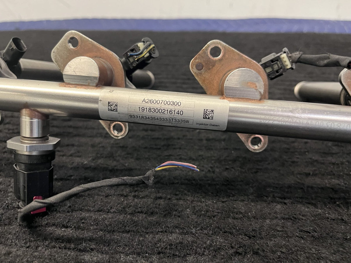 2019-2023 Mercedes-Benz A220 CLA250 GLA250 GLB250 Fuel Rail 4 Injectors A2600700300 - eBay image 2